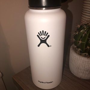 White Hydro flask